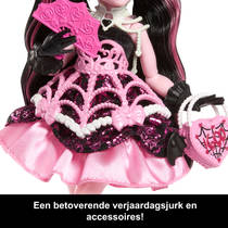 Monster High Griezelige Sweet Birthday Draculaura pop productafbeelding 8