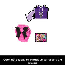 Monster High Griezelige Sweet Birthday Draculaura pop productafbeelding 9