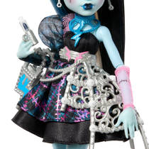 Monster High Griezelige Sweet Birthday Frankie Stein pop productafbeelding 4