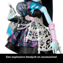 Monster High Griezelige Sweet Birthday Frankie Stein pop productafbeelding 9