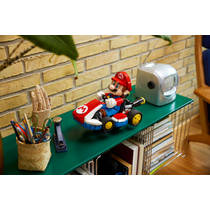LEGO Super Mario Mario Kart: Mario en standaardkart 72037 productafbeelding 8