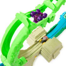 Monster Jam Mini Jams Cobra's ontsnapping gemotoriseerde speelset productafbeelding 4