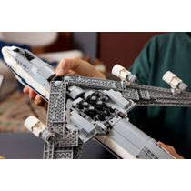 LEGO Icons Shuttle Carrier Aircraft 10360 productafbeelding 5