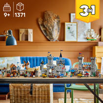 LEGO Creator 3-in-1 middeleeuws kasteel met ridders te paard 31168 productafbeelding 2