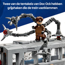 LEGO Marvel Spider-Man vs. Doc Ock metroscène 76321 productafbeelding 7