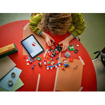 LEGO Super Mario Mario Kart: interactieve Mario en standaardkart 72043 productafbeelding 3