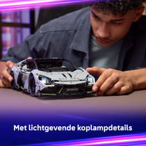 LEGO Technic Lamborghini Revuelto supersportwagen 42214 productafbeelding 4