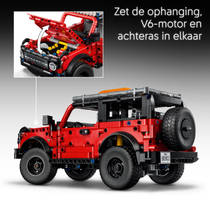 LEGO Technic Ford Bronco SUV 42213 productafbeelding 6
