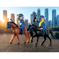 PLAYMOBIL City Action politie te paard 71877 productafbeelding 3