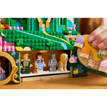 LEGO Wicked Emerald City muurkunst 75685 productafbeelding 9