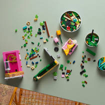 LEGO Wicked Glinda en Elphaba boekensteunen 75691 productafbeelding 4