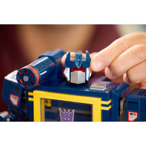 LEGO Icons Transformers: Soundwave 10358 productafbeelding 7