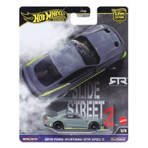Hot Wheels Circuit Legend 2018 Ford Mustang RTR Spec 5