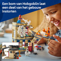 LEGO Marvel het appartement van Peter Parker 76317 productafbeelding 7