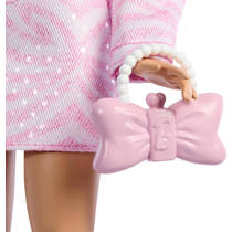 Barbie deluxe stijl pop met denim jack en rok productafbeelding 3