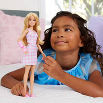 Barbie pop arm in het gips productafbeelding 2