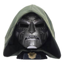 Marvel Legends Series Doctor Doom helm productafbeelding 2