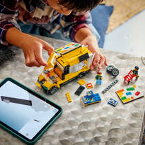 LEGO City de LEGO bestelwagen 60500 productafbeelding 4