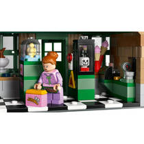 LEGO Harry Potter het dorp Zweinsveld verzameleditie 76457 productafbeelding 6