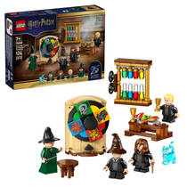 LEGO Harry Potter kasteel Zweinstein: sorteerhoedceremonie 76460