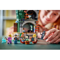 LEGO Harry Potter het huis van Loena Leeflang 76467 productafbeelding 3