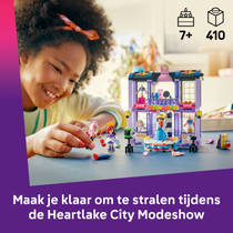 LEGO Friends Heartlake City modeshow 42685 productafbeelding 6