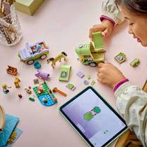 LEGO Friends trailer met paard en veulen 42695 productafbeelding 3