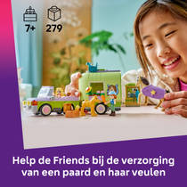 LEGO Friends trailer met paard en veulen 42695 productafbeelding 6