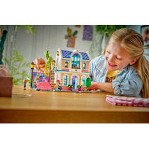 LEGO Friends Lianns huis 42687 productafbeelding 8
