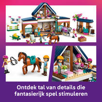 LEGO Friends paardenstal en manege 42688 productafbeelding 7