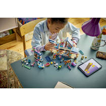 LEGO Friends paardenstal en manege 42688 productafbeelding 3