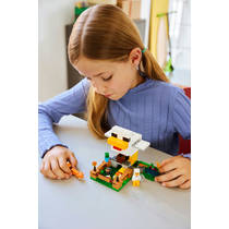 LEGO Minecraft kippenboerderij 21585 productafbeelding 3
