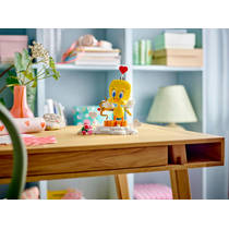 LEGO Iconic Looney Tunes lieve Tweety 40824 productafbeelding 5