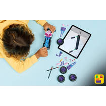LEGO Monster Jam Sparkle Smash pull-back 42220 productafbeelding 5