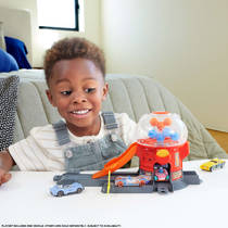Hot Wheels Downtown Candy Shop speelset productafbeelding 6