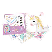 Ylvi Create Your Special Unicorn Dress Me Up stickerboek productafbeelding 2