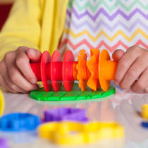 Play-Doh Stamp ’n Shape toolkit productafbeelding 4