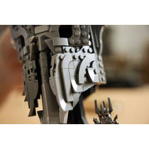 LEGO Icons Lord of the Rings: de helm van Sauron 11373 productafbeelding 2