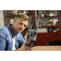 LEGO Icons Lord of the Rings: de helm van Sauron 11373 productafbeelding 3