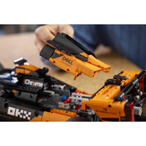 LEGO Technic McLaren MCL39 F1 auto 42228 productafbeelding 10