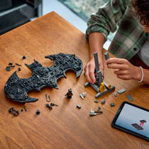 LEGO DC Batman logo 76330 productafbeelding 3