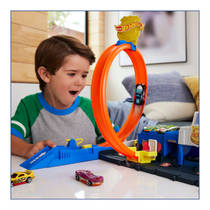 Hot Wheels City superpolitiebureau racebaan productafbeelding 3