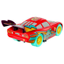 Bliksem McQueen auto met licht en geluid productafbeelding 5