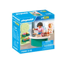 PLAYMOBIL My Life snoepkraam 71540 productafbeelding 3