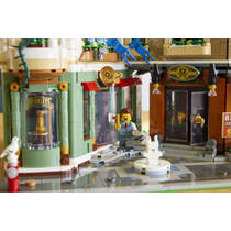 LEGO Icons winkelstraat 11371 productafbeelding 5