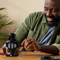 LEGO Star Wars Darth Vader buste 75439 productafbeelding 9