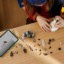LEGO Star Wars AT-RT aanval 75444 productafbeelding 4