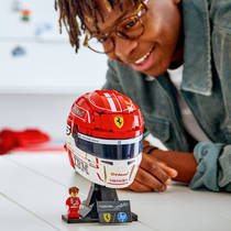 LEGO Editions Scuderia Ferrari HP helm van Charles Leclerc 43014 productafbeelding 10