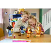 LEGO Bluey bouwbare figuren van Bluey en haar familie 11217 productafbeelding 4