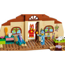 LEGO Bluey school met Rusty en Bluey 11221 productafbeelding 2